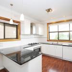 Short-Term Rentals vs. Long-Term Leasing: Which Is Better in 2025?